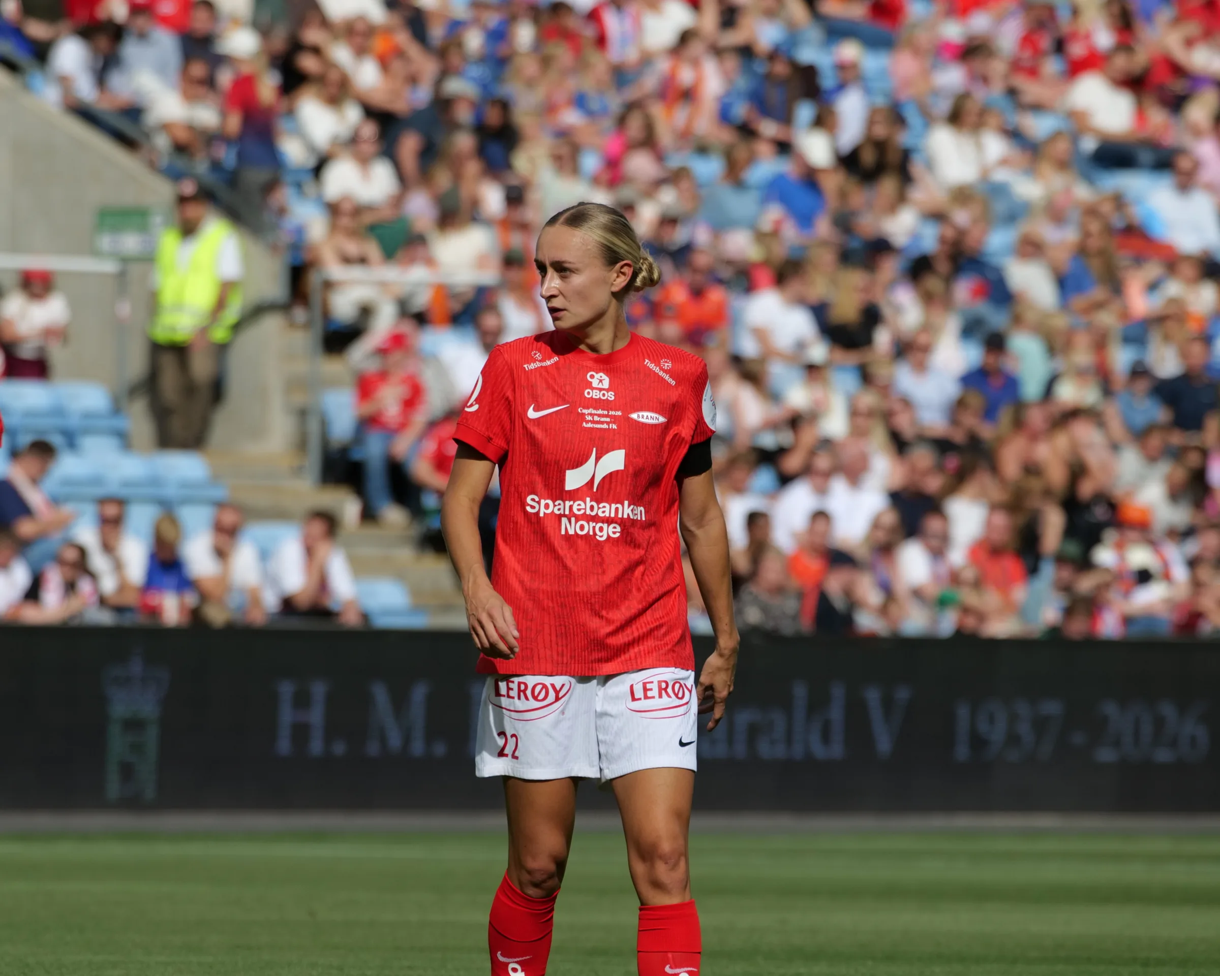 Lauren Davidson. Brann
